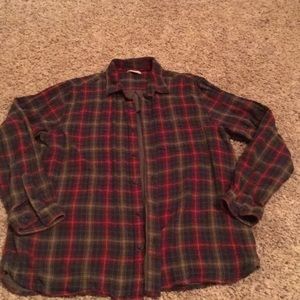Light weight men’s flannel shirt